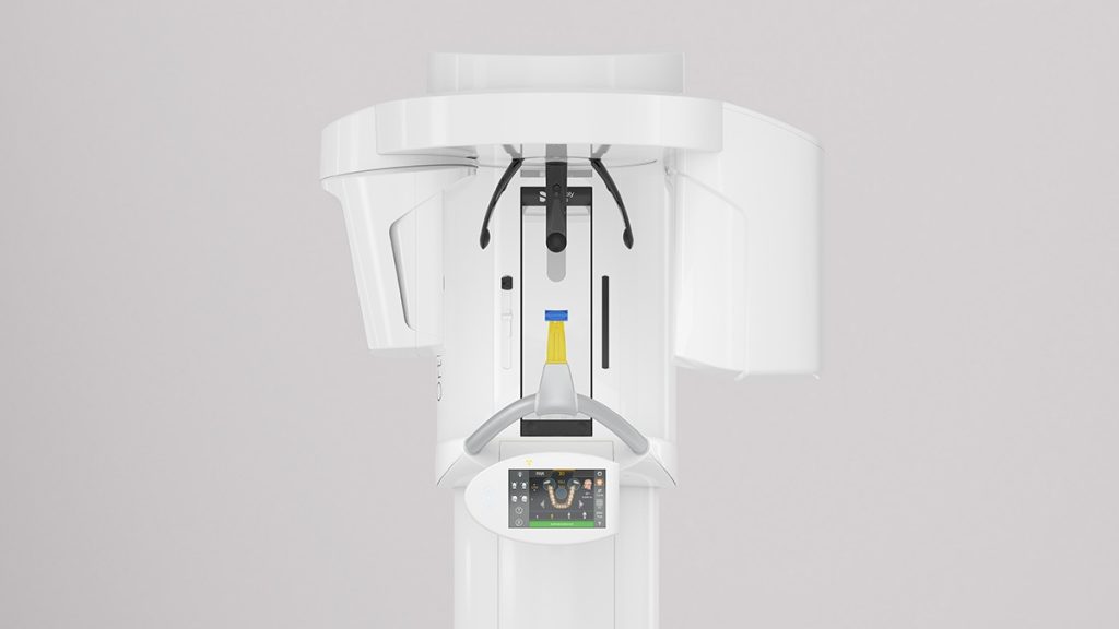 最新のX線CT撮影装置と歯科用マイクロスコープを新たに導入しました。